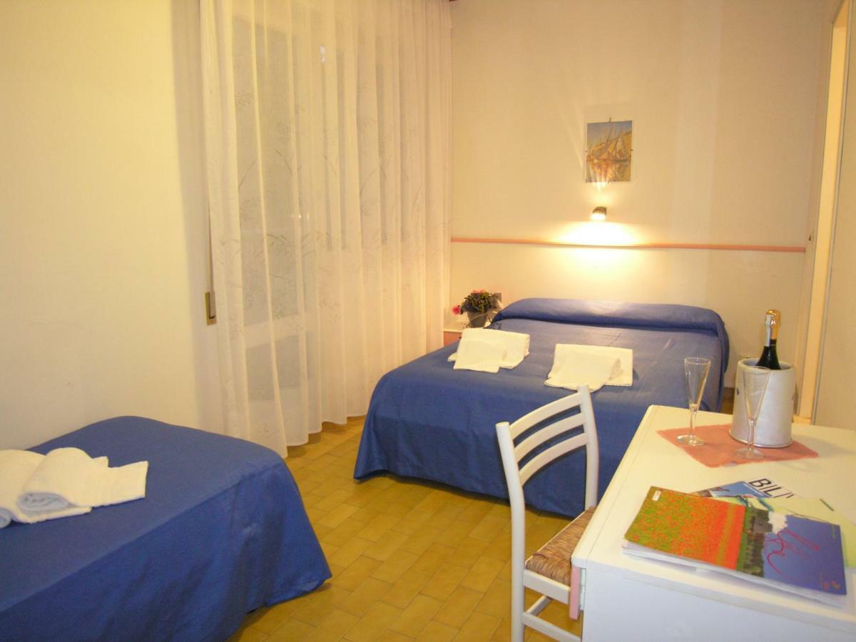 Hotel Garni Tahiti 비비오네 외부 사진